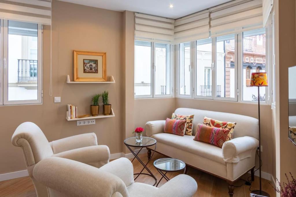 Plaza Nueva Deluxe Suite By Valcambre Σεβίλλη Εξωτερικό φωτογραφία